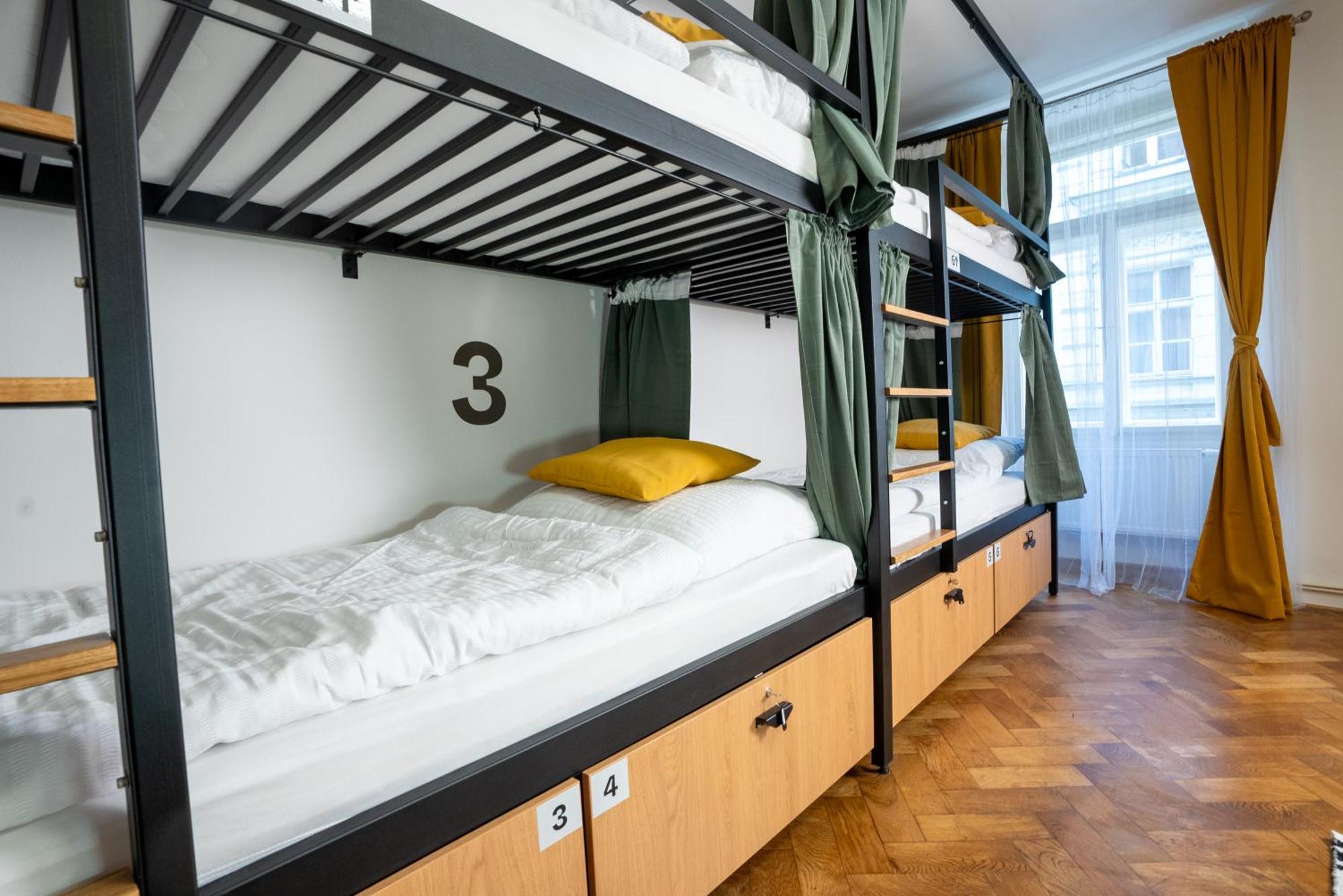 Ostello White Wolf House & Praga